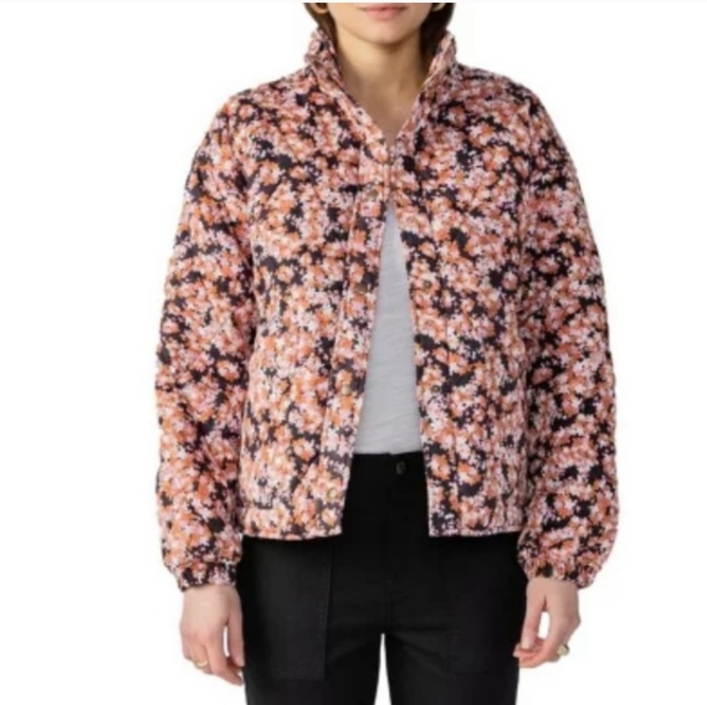 Social Standards By Sanctuary Floral Quilted Puffer Jacket Black and Pink Large